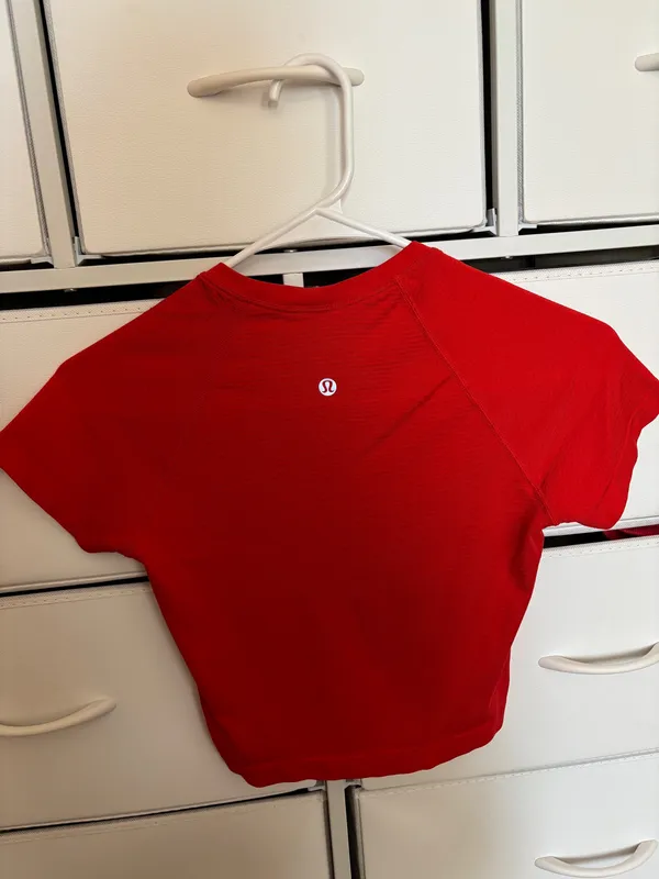 Lululemon Swiftly Tech Cropped Short Sleeve - Image 2