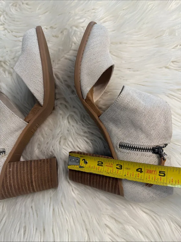 TOMS Cream Canvas Cross-Strap Block Heel Sandals size 9 BNWOT - Image 7