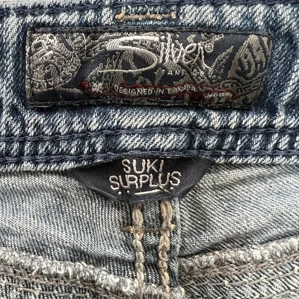 Silver Jeans Suki Surplus‎ Bootcut Women 26x32 Blue Denim Mid Rise Medium Wash - Image 4