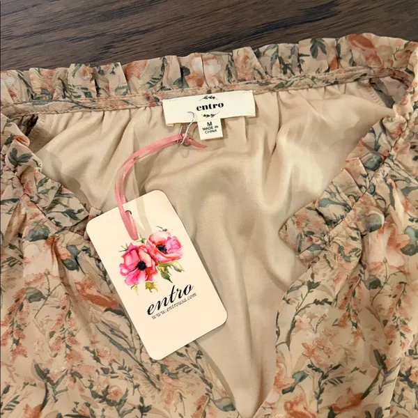 New With Tags Entro Ruffle Tiered Floral Print Dress Sz M - Image 5