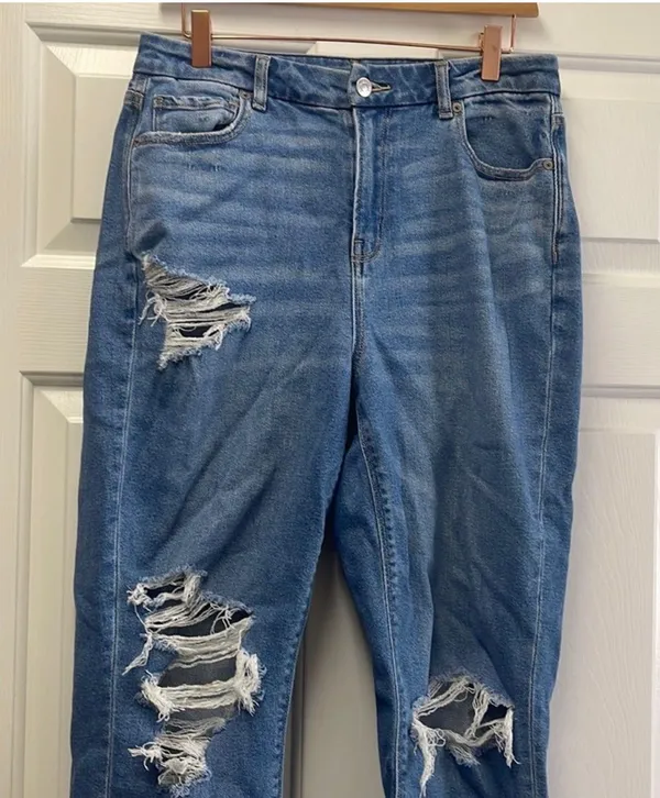 American Eagle curvy mom jean - Image 2