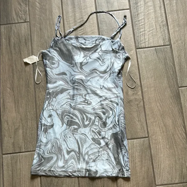 Silver Ruched Fitted Mini Dress Size L - Image 4