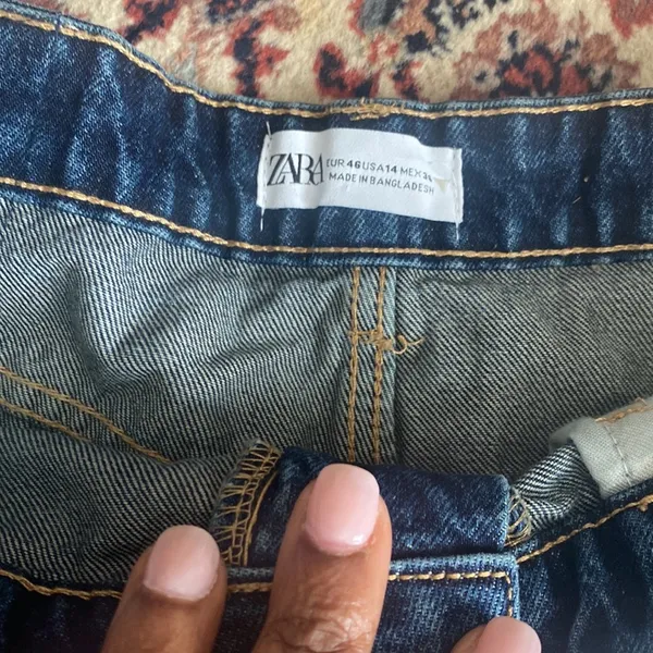 ZARA NWT High Waisted Mom Denim Shorts - Image 4