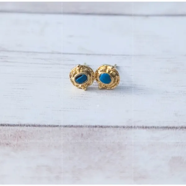 Vintage Stud Earrings 0.25" Dainty Gold Tone Halo Blue Center - Fair Condition - Image 2