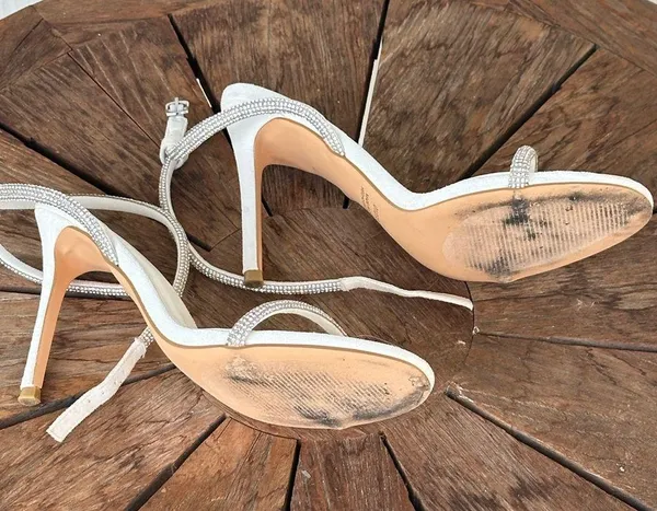 Forever 21 suede white and silver strappy heel - Image 2