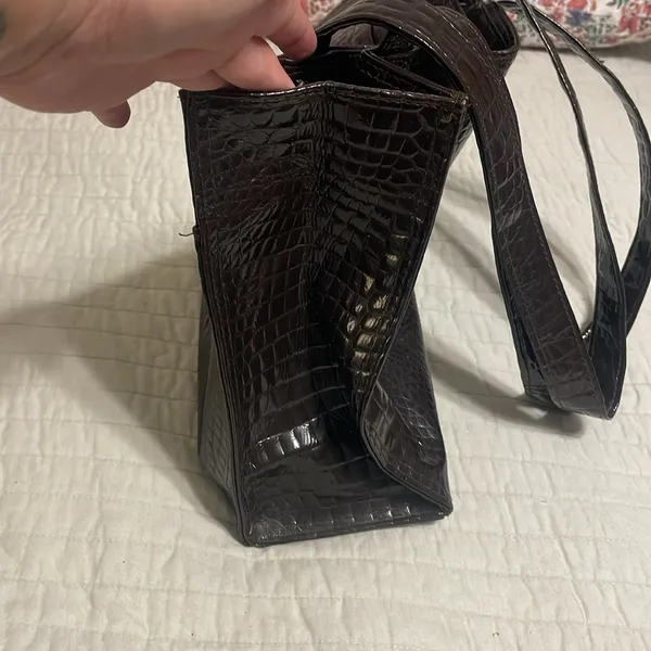Brown crocodile print purse; no brand - Image 3