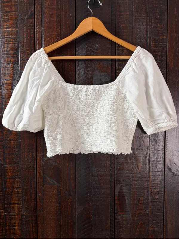 American Eagle Cotton Linen White Puff Sleeve Smocked Crop Top - M - Image 9