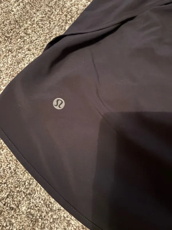 Lululemon skirt  - Image 4