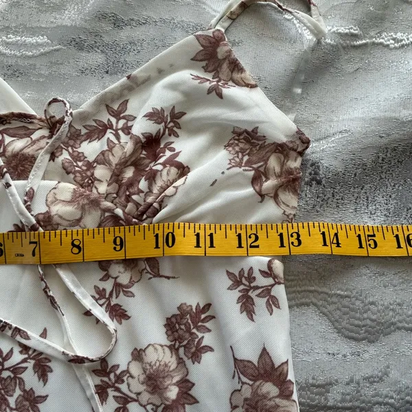 No Comment Chic White Maxi Dress with Brown Floral Design - Image 10