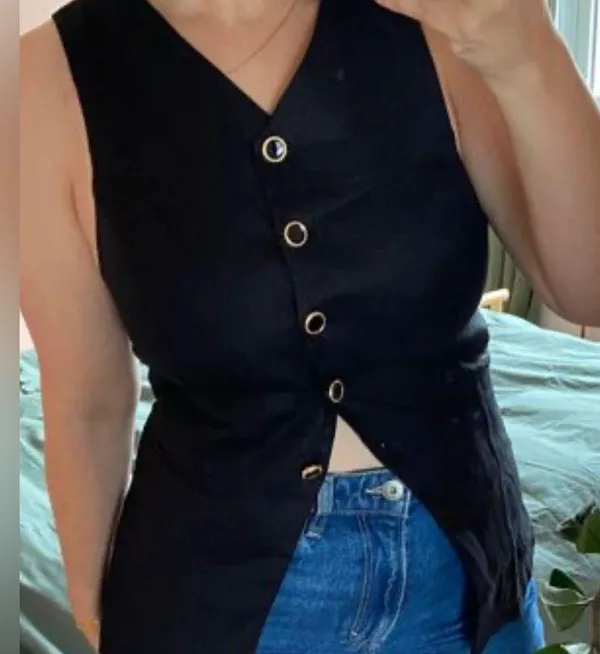Reformation Aspen Linen Vest - Image 2
