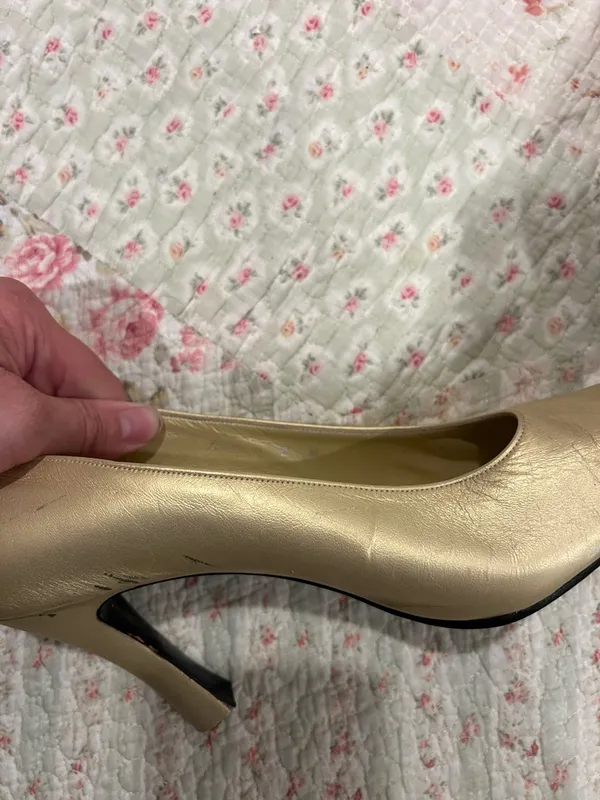 Charles Jourdan Metallic Gold Leather High Heel Pumps - Image 4