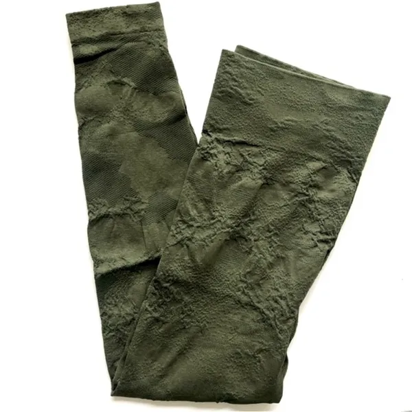 Gymshark Adapt Camo Seamless Leggings & Sports Bra Set - Image 8