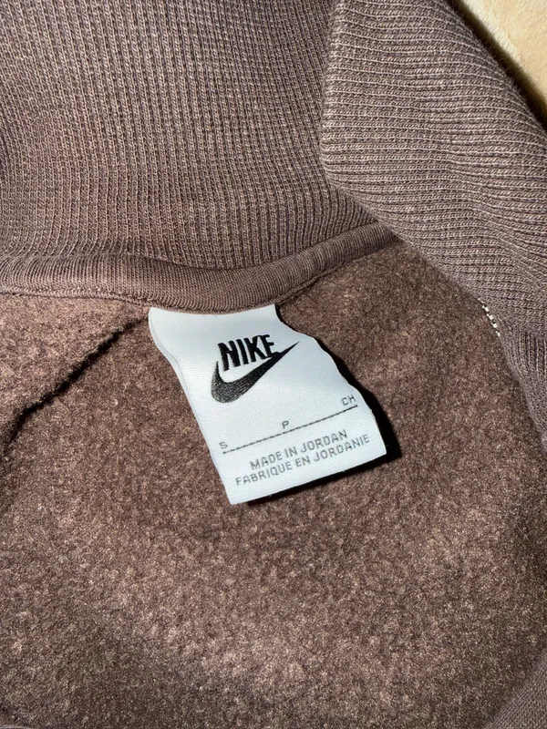 Nike Half-Zip Pullover - Image 3
