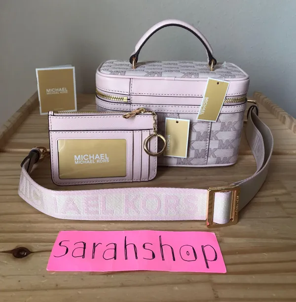 Purse And Card Holder - Image 2