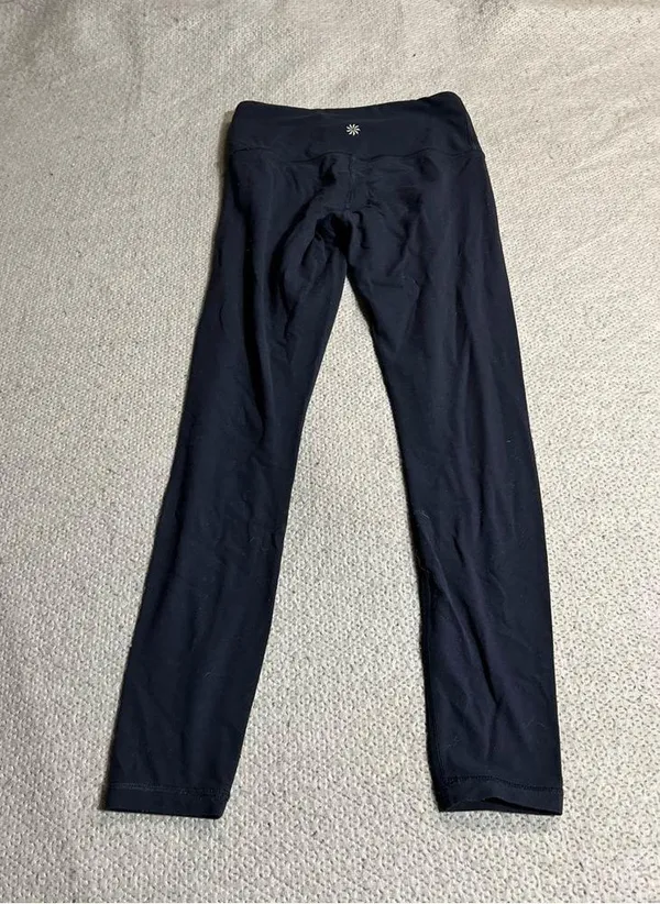 Women’s Navy Blue High Rise Active Leggings XXS EUC - Image 4