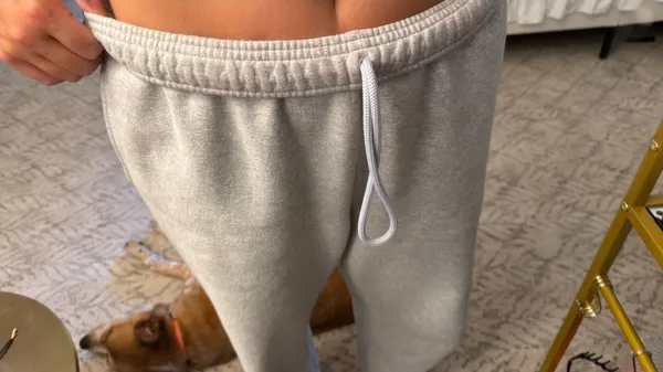 Aritzia Mega Fit Sweatfleece sweatpants - Image 5