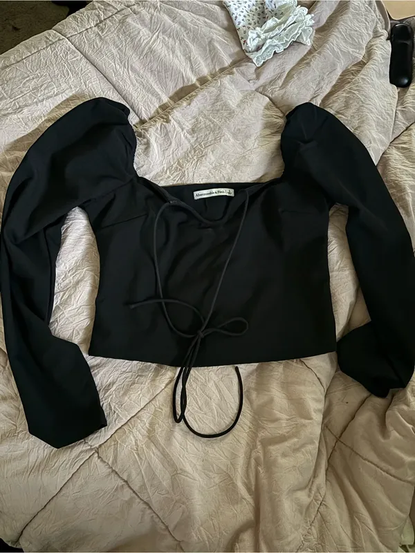 Abercrombie & Fitch Black Puff Sleeve Tie Front Top | Romantic Going Out Blouse - Image 3