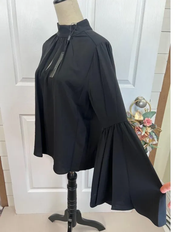 T Tahari Blouse Womens Size M Black Mock Neck Keyhole Large Bell Sleeve Chic - Image 4