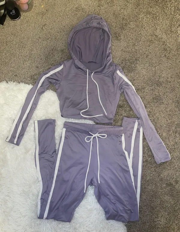Two piece set Multiple - Image 2