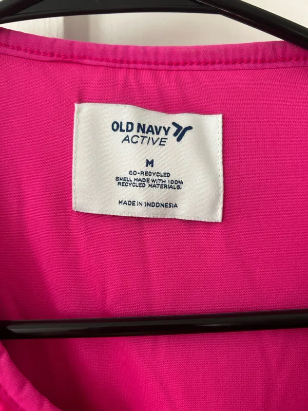 Old navy vest - Image 2