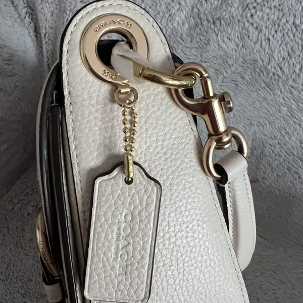 Coach Kleo Shoulder Bag 23 crossbody c5686 - Image 8