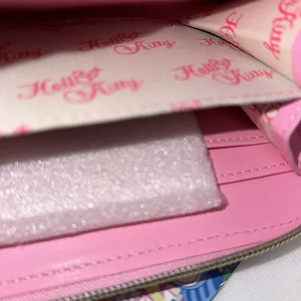 Hello Kitty Wristlet Wallet Sanrio - Image 6