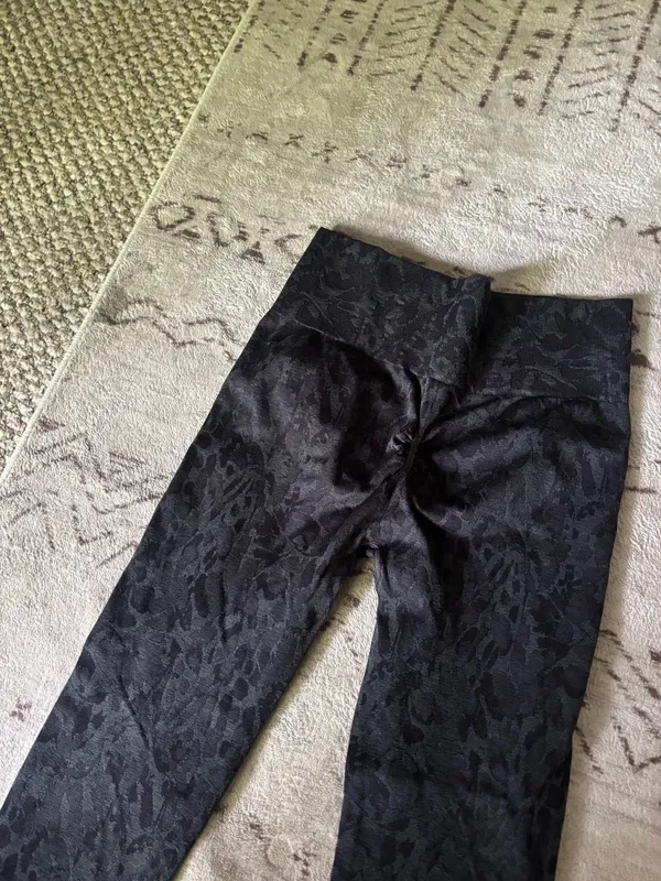 Gymshark Leggings - Image 3