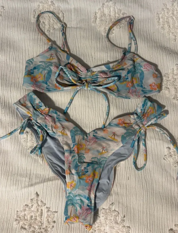 Blackbough Swimsuit Set - Image 2