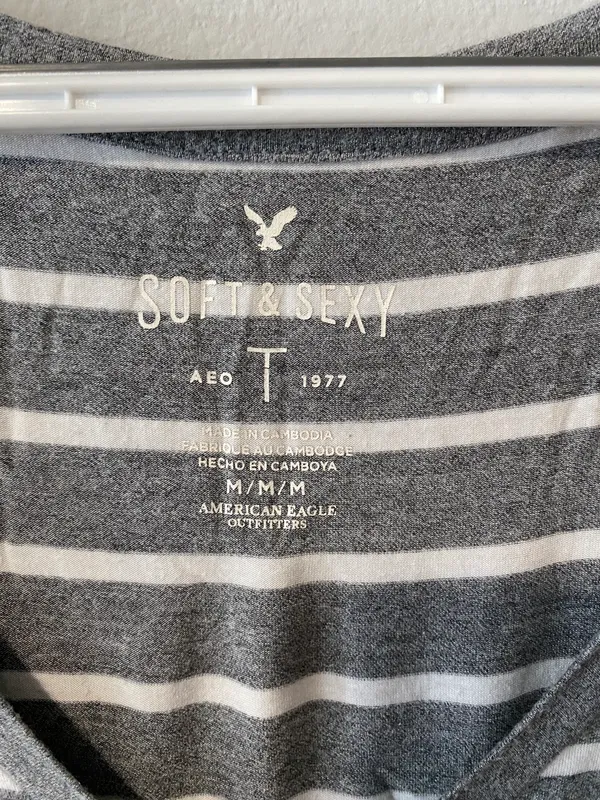 American Eagle T-shirt - Image 3