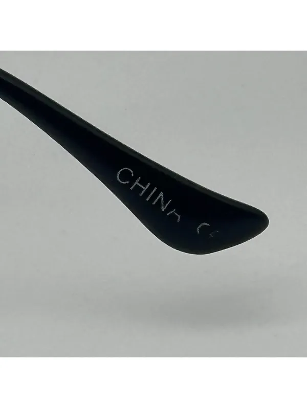 Diff Cruz Aviator Sunglasses Black Frame Purple Gradient Lenses - Image 7