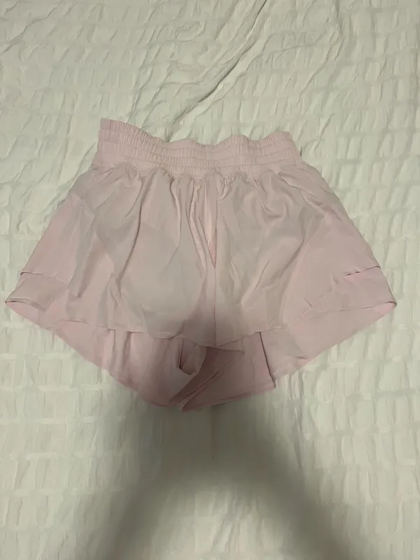 Lululemon Shorts 3" - Image 2