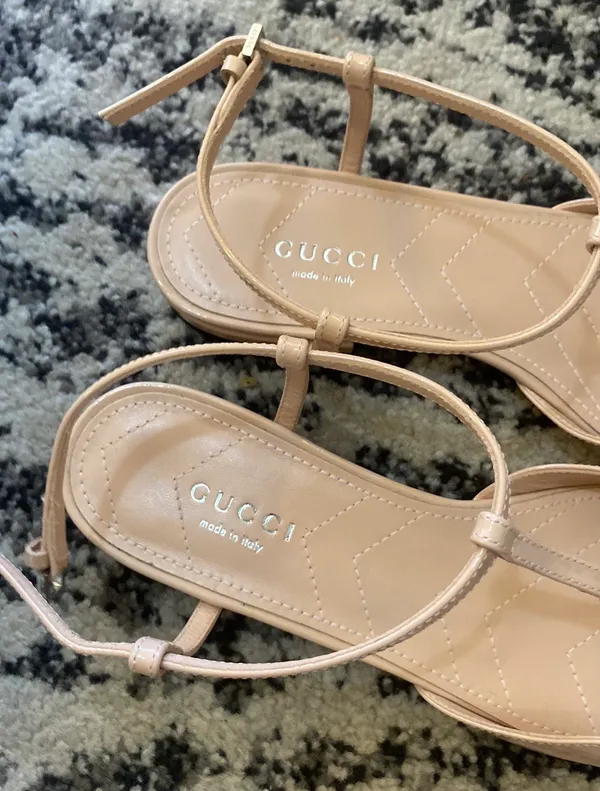 Double G patent-finish T-Strap ballerinas Ballet Flat Size 35.5 - Image 4