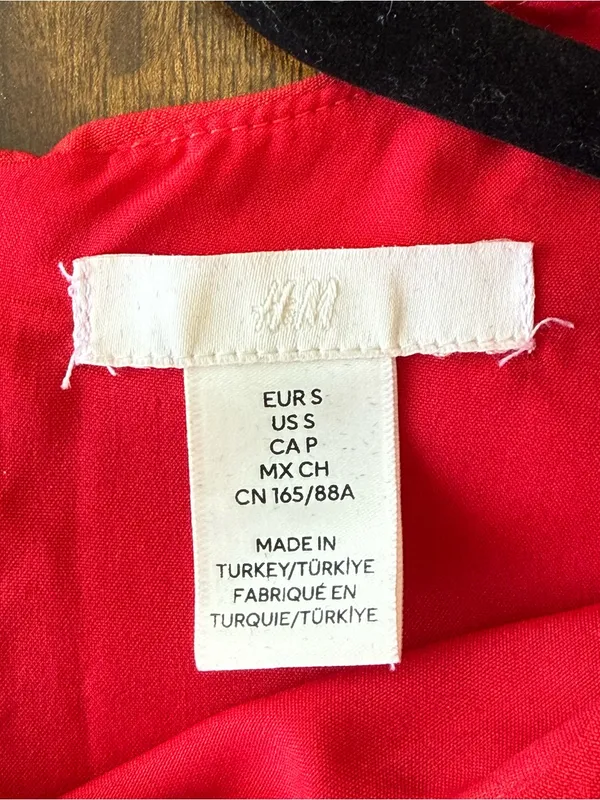 H&M Sleeveless Red Mini A-Line Shift Dress - Image 4