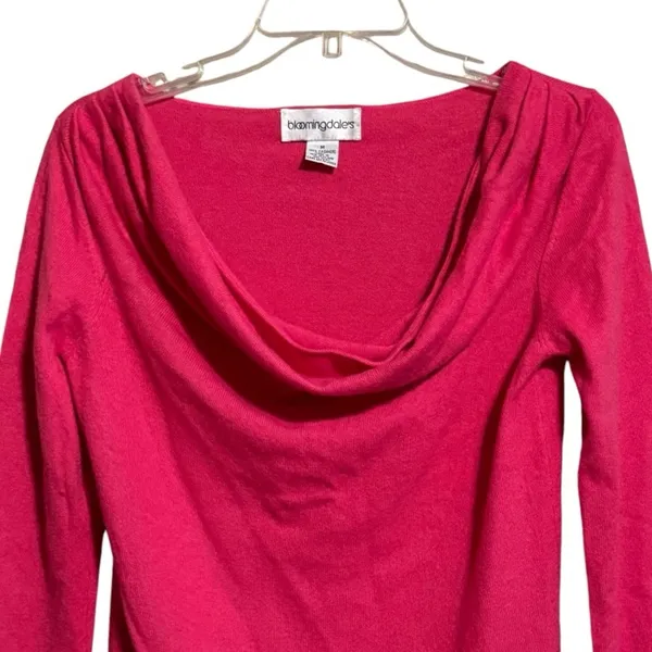 Vintage‎ Bloomingdales Pink Cashmere Sweater - Image 2