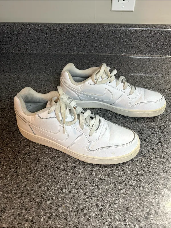 Women’s White Athletic Sneakers - Classic Low-Top Design - Image 3