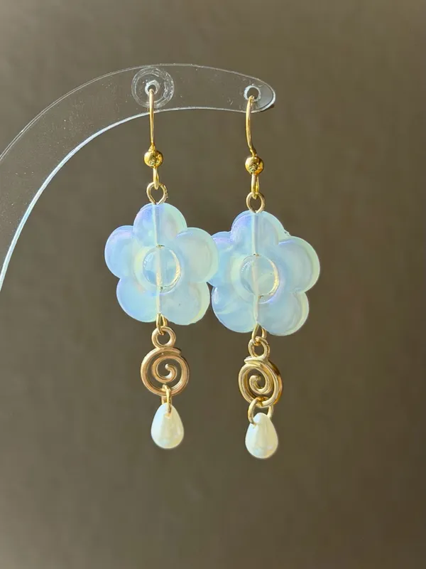 Handmade flower & swirl cute fairy dangle earrings 💐🌀🩵 - Image 5