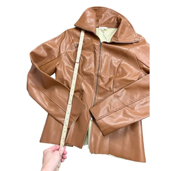 Jodifl size small faux camel color leather jacket -very stylish!! nwt - Image 5