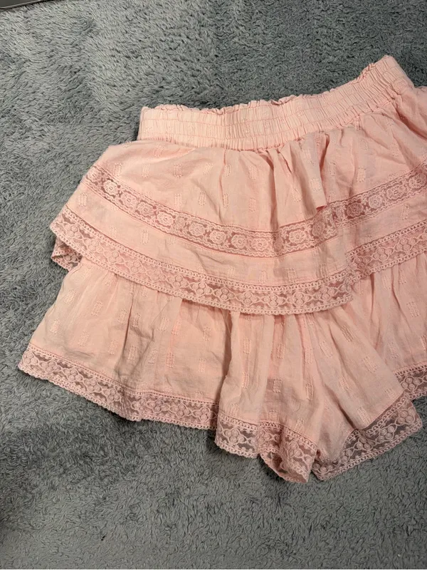 Altar’d state Pink Ruffle Lace Shorts small - Image 8