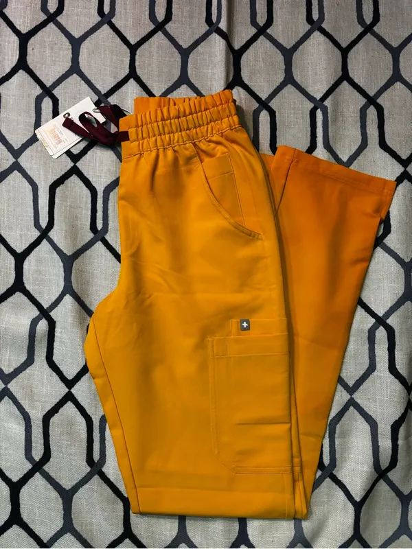 Women’s Figs HW Dowa Relaxed Straight Leg Pant Size XXS/T limited edition NWT - Image 2