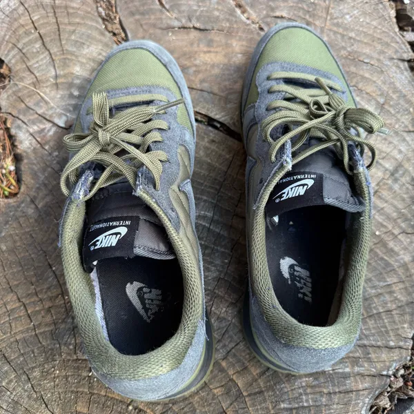 Nike Internationalist Olive Green & Grey mens Sneakers Size 8 - Image 6