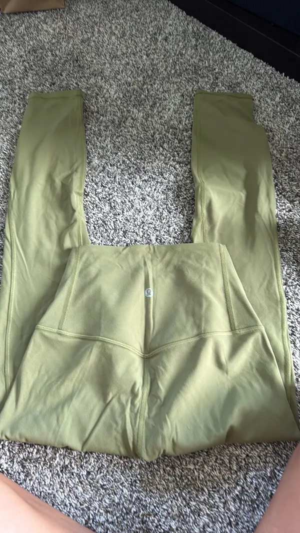 Olive Lululemon Leggings Align - Image 2