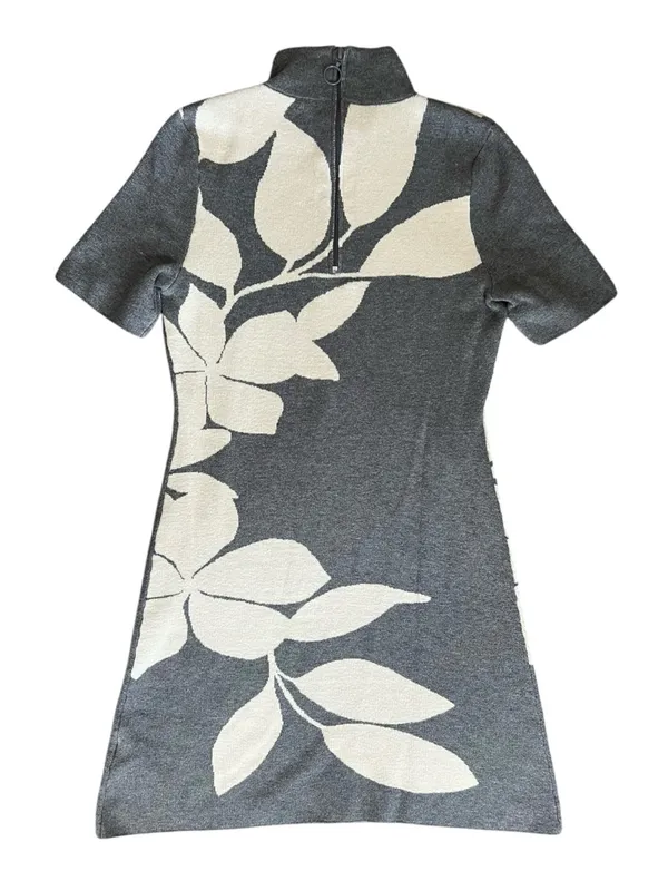 By Anthropologie Mock Neck Short Sleeve Knit Floral Gray Mini Dress Size XS - Image 6