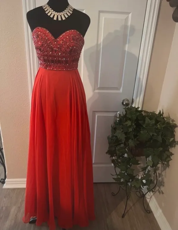 Mori Lee fancy red evening dress - Image 2