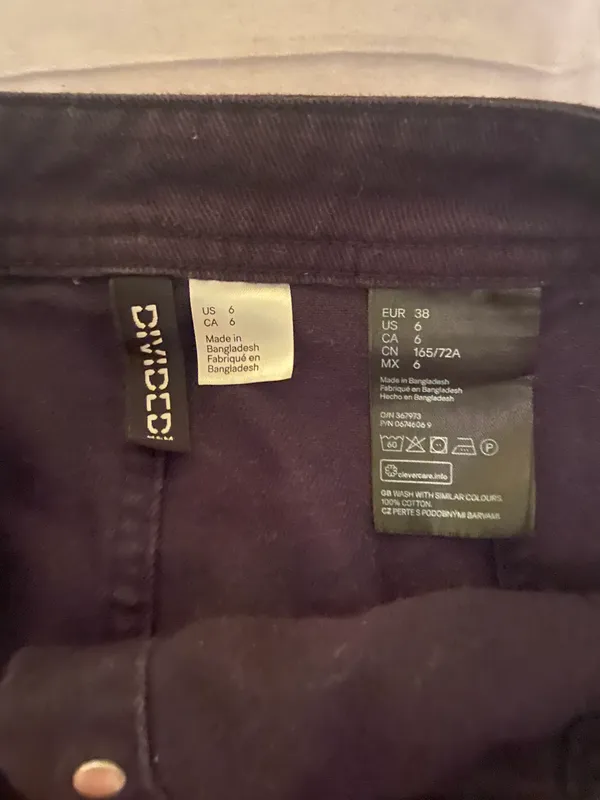 Divided Skirt - Image 5