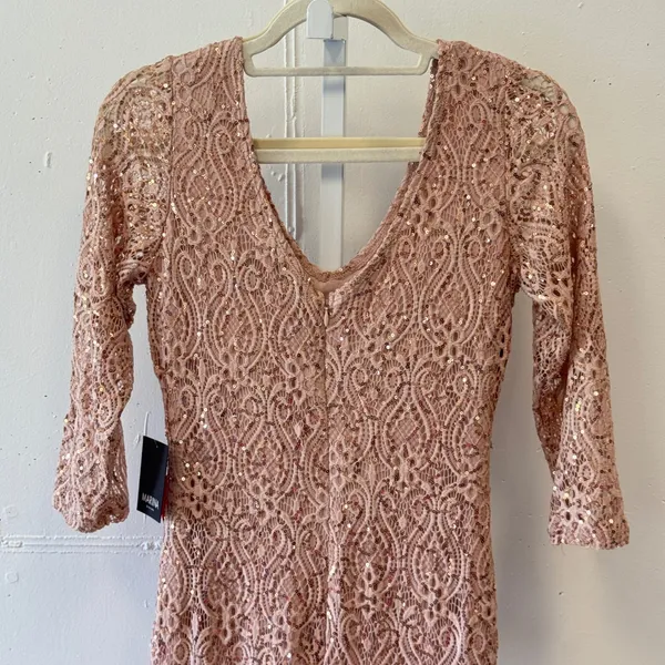NWT Marina Blush Pink Sequin Lace V-Neck Maxi Gown Dress 6 263560 Wedding Guest - Image 6