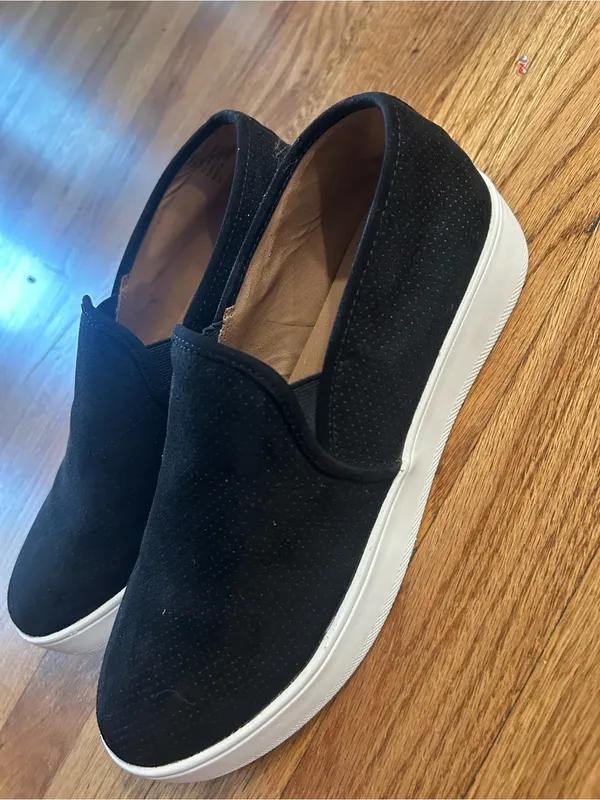 Women’s Steve Madden Gills Black Slip-On Casual Sneakers - NEW size 10 - Image 6