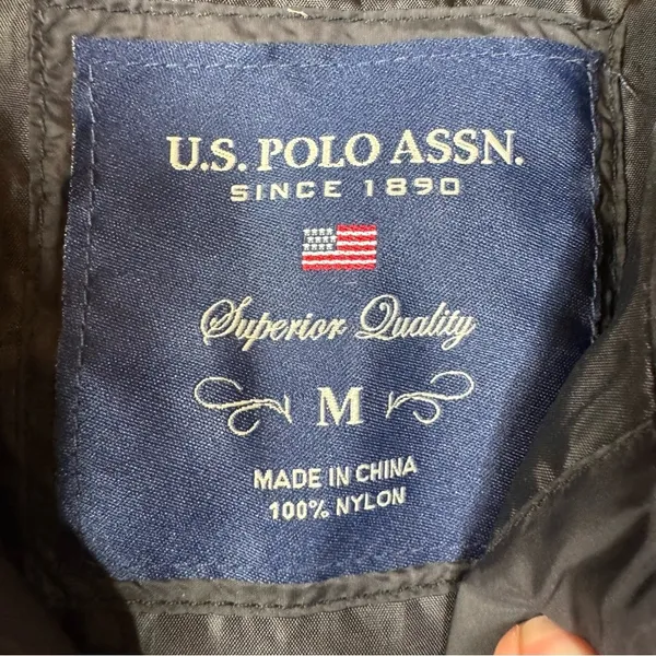 U.S. Polo Assn Channel Side Knit Black Puffer‎ Jacket Size Medium - Image 7
