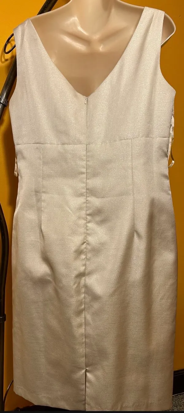 MKM Designs Elegant champagne-colored dress. Size 14. $36. - Image 3