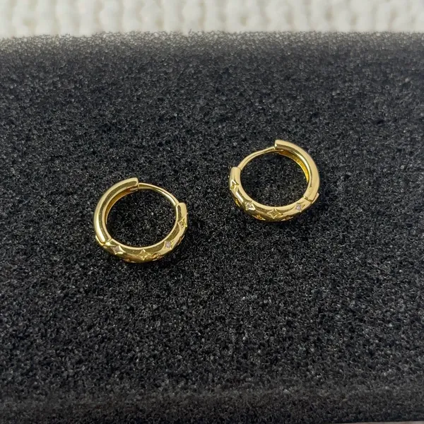 Star Small Hoop Earrings for Women Men Streetwear Unisex Earrings - Image 2