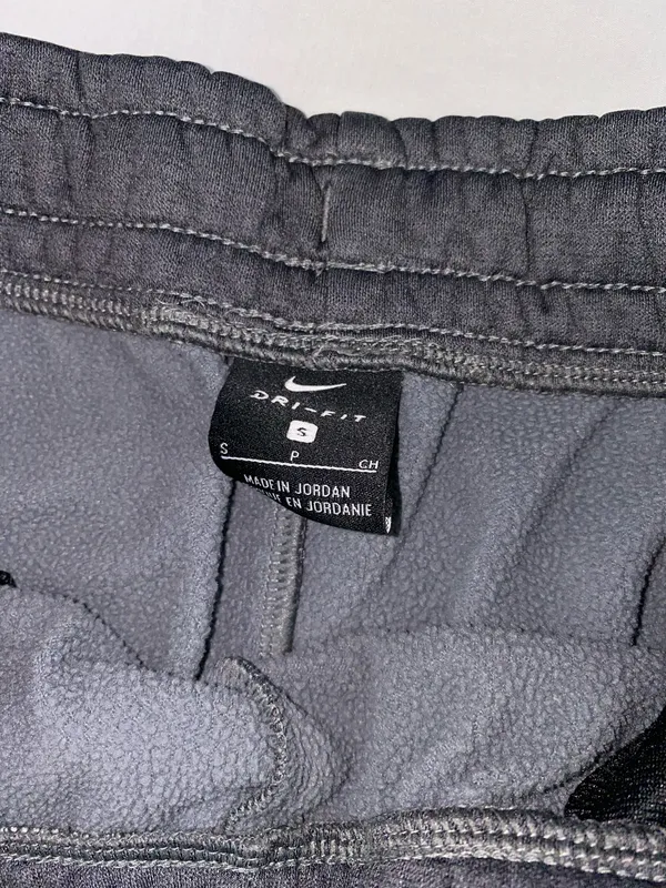 Nike sweatpants  - Image 5